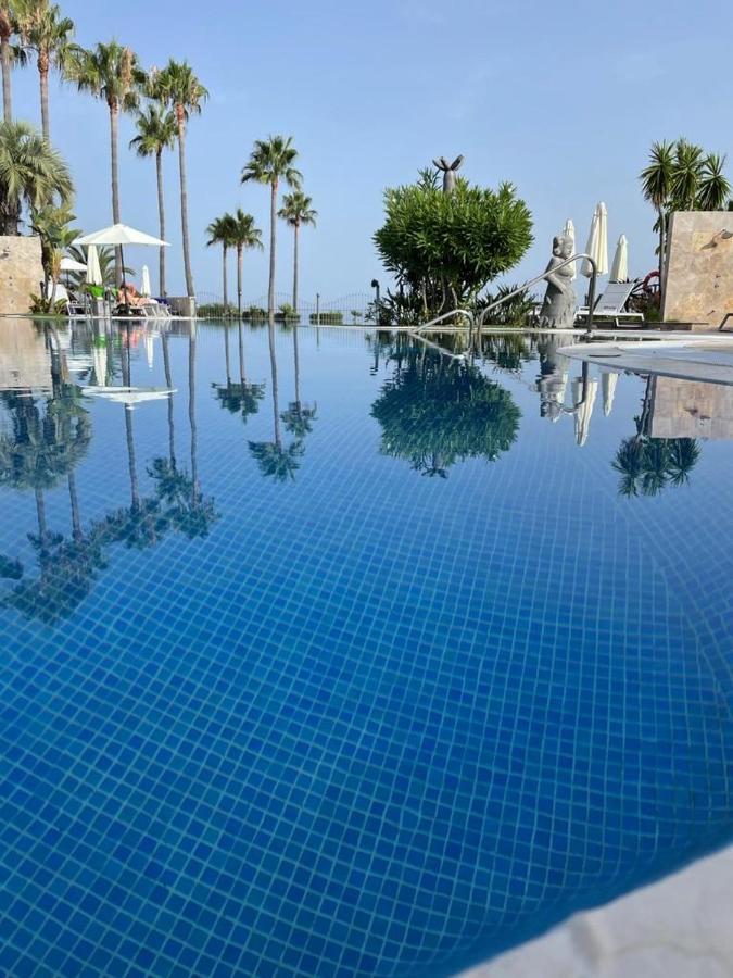 Estepona Mar Azul Aparthotel Exterior photo