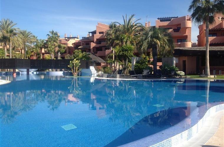 Estepona Mar Azul Aparthotel Exterior photo